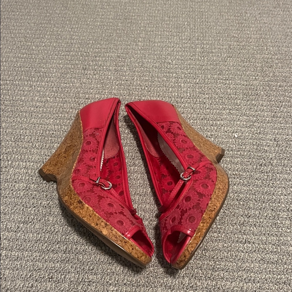 Report Wedges